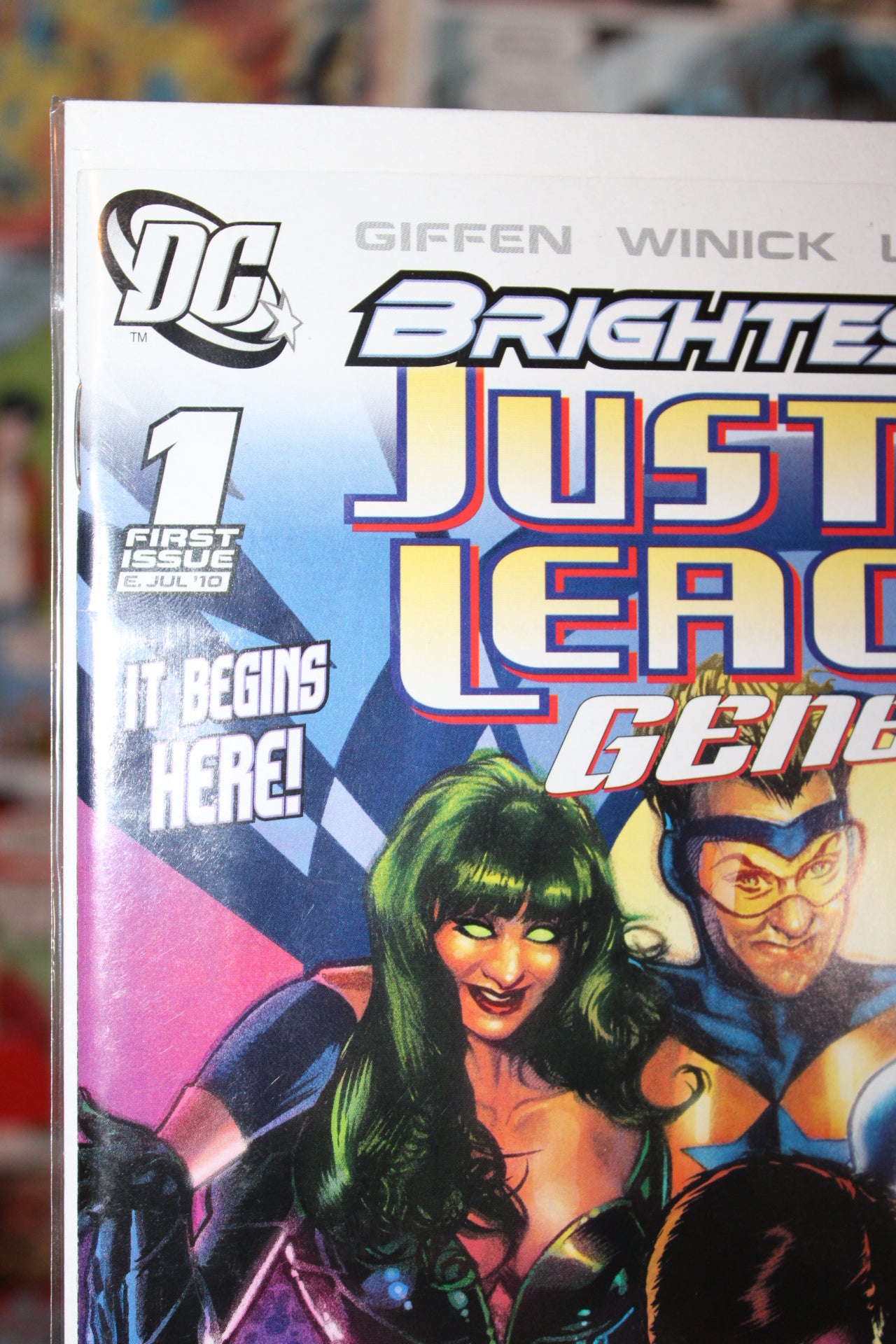Justice League: Generation Lost Issue #1 - Tony Harris / J. D. Mettler Cover DC | May 12, 2010