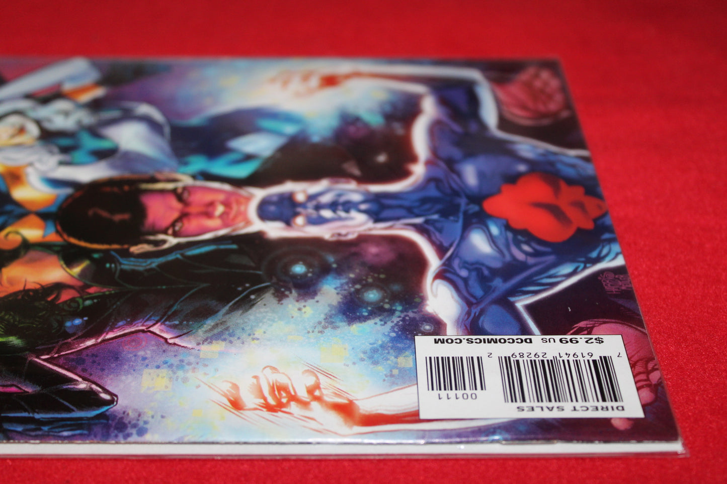 Justice League: Generation Lost Issue #1 - Tony Harris / J. D. Mettler Cover DC | May 12, 2010