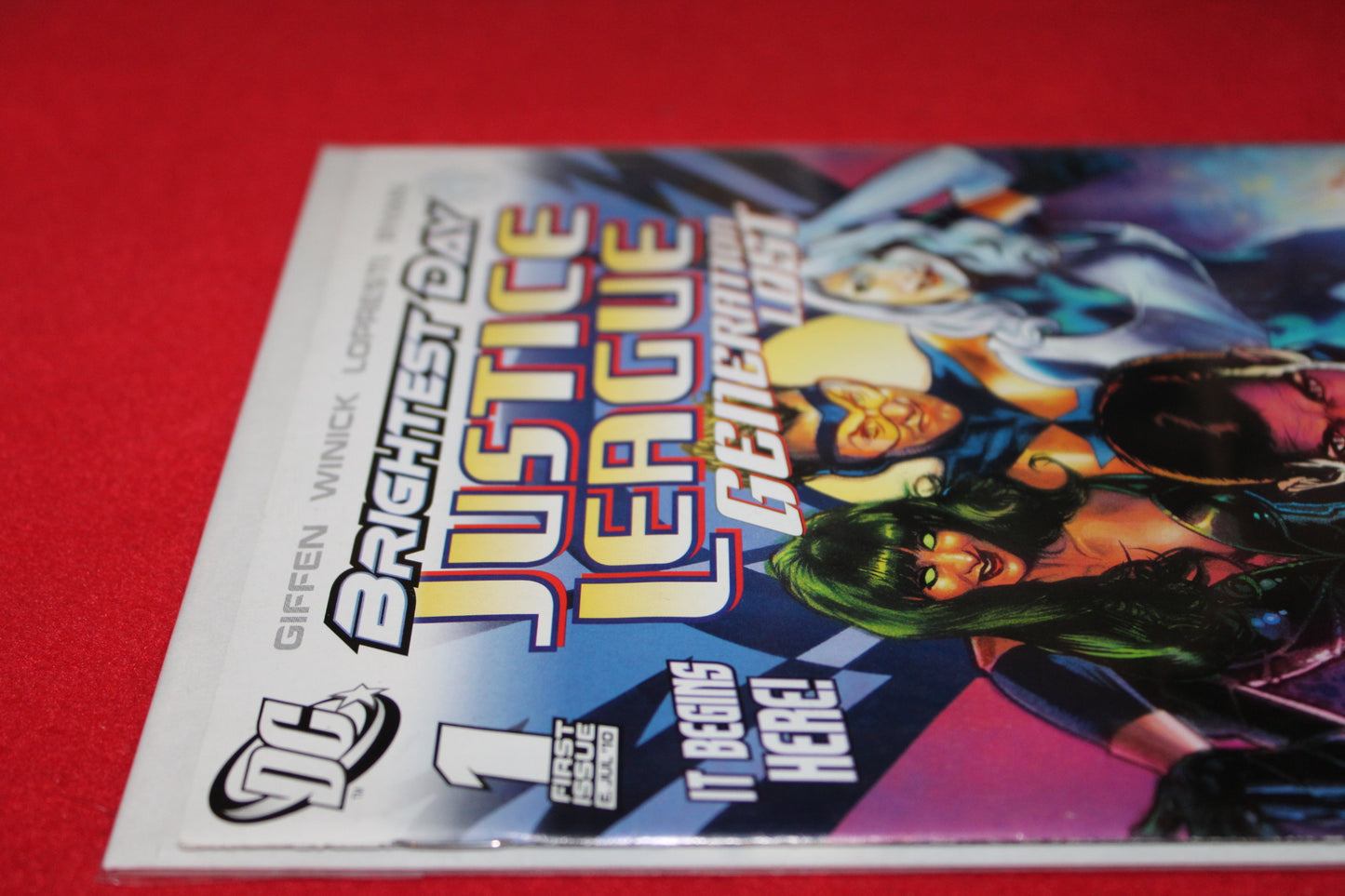 Justice League: Generation Lost Issue #1 - Tony Harris / J. D. Mettler Cover DC | May 12, 2010