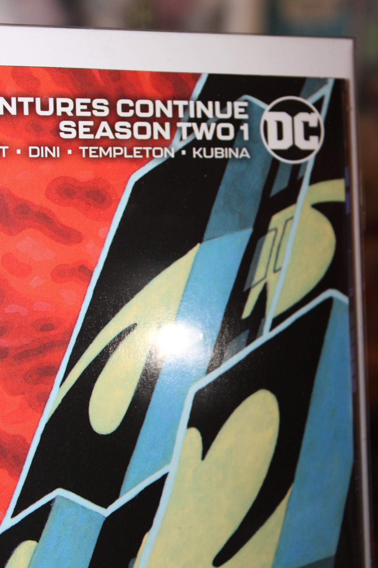 Batman: The Adventures Continue - Season II Issue #1 - Andrew MacLean (1:25) DC | Jun 2, 2021