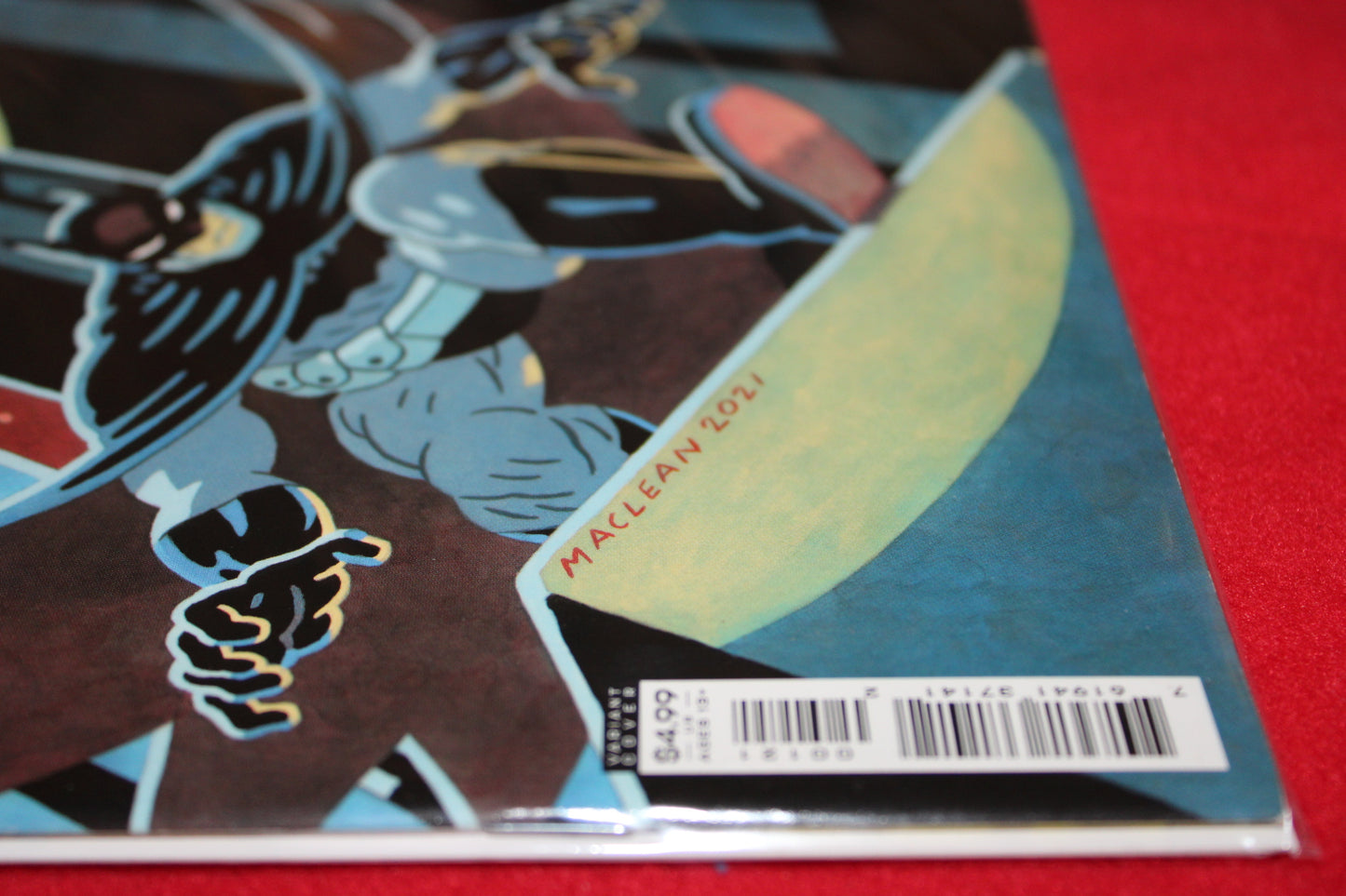 Batman: The Adventures Continue - Season II Issue #1 - Andrew MacLean (1:25) DC | Jun 2, 2021