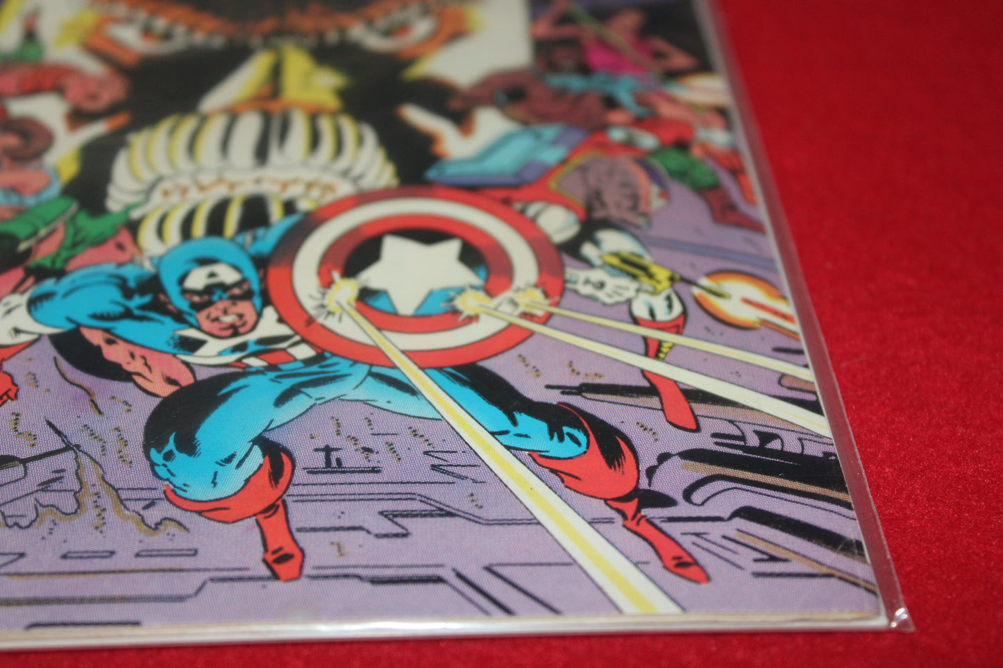 Captain America Issue #288 - Newsstand Marvel | Dec 1, 1983