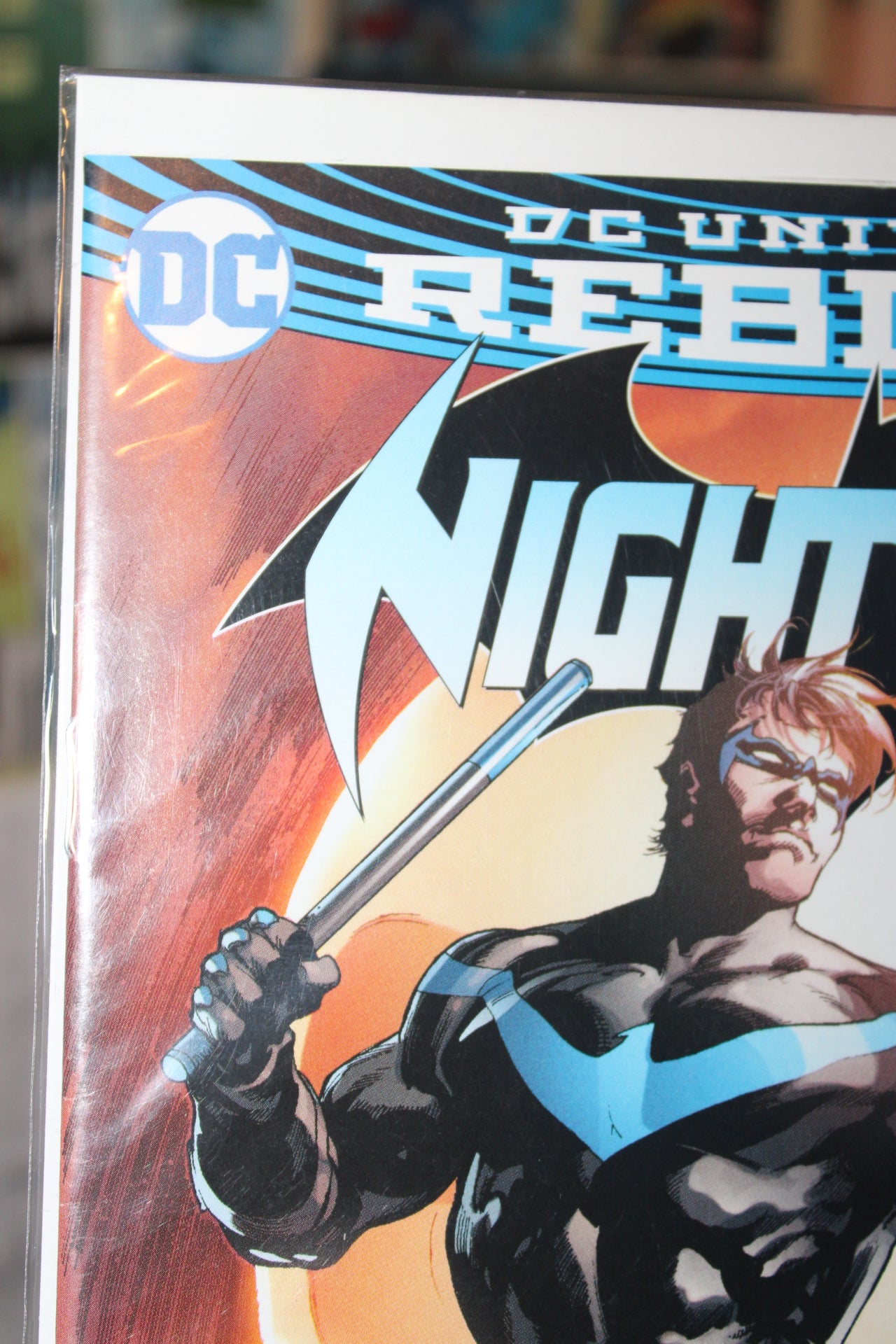 Nightwing Issue #1 - Ivan Reis DC | Jul 27, 2016